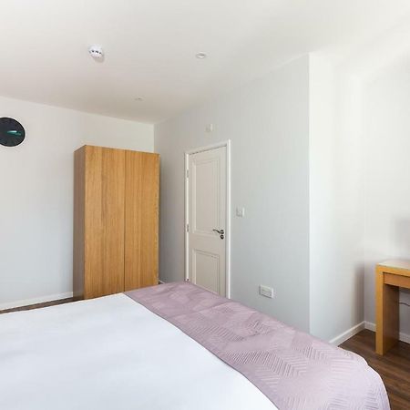 Austin David Apartments Harrow Buitenkant foto