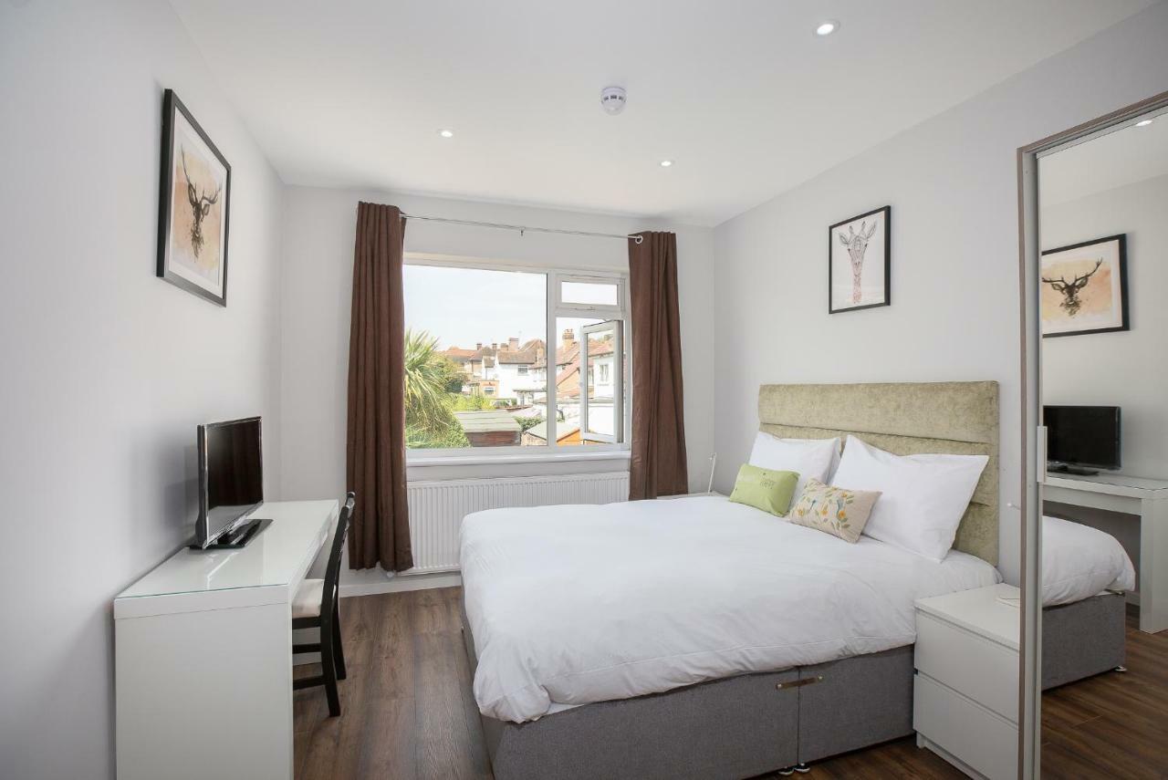 Austin David Apartments Harrow Buitenkant foto