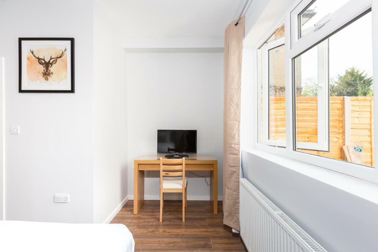 Austin David Apartments Harrow Buitenkant foto